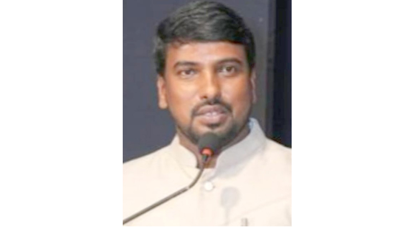 ವಿದ್ಯಾರ್ಥಿನಿಯ ಮೇಲೆ ಲೈಂಗಿಕ ದೌರ್ಜನ್ಯ ಆರೋಪ: ಬಂಜಾರ ವಿದ್ಯಾರ್ಥಿ ಸಂಘದ ರಾಜ್ಯಾಧ್ಯಕ್ಷ ಡಿ.ಆರ್.ಗಿರೀಶ್ ಬಂಧನ