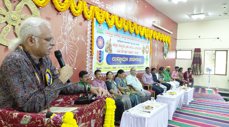 ದೇವಿಯ ಕೃಪೆಯಿಂದ ಕುವೆಂಪು ವಿವಿಯ ಗೊಂದಲಗಳು ನಿವಾರಣೆಯಾಗಲಿವೆ: ಕುಲಪತಿ ಪ್ರೊ. ಶರತ್ ಆನಂತಮೂರ್ತಿ ದೇವಿಯ ಕೃಪೆಯಿಂದ ಕುವೆಂಪು ವಿವಿಯ ಗೊಂದಲಗಳು ನಿವಾರಣೆಯಾಗಲಿವೆ: ಕುಲಪತಿ ಪ್ರೊ. ಶರತ್ ಆನಂತಮೂರ್ತಿ