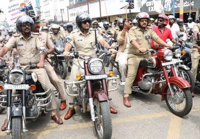 ರಾಷ್ಟ್ರೀಯ ಏಕತಾ ದಿನಾಚರಣೆ: ರಾಷ್ಟ್ರೀಯ ಮೋಟಾರ್ ಸೈಕಲ್ ರ್ಯಾಲಿಗೆ ಅದ್ದೂರಿ ಸ್ವಾಗತ ರಾಷ್ಟ್ರೀಯ ಏಕತಾ ದಿನಾಚರಣೆ: ರಾಷ್ಟ್ರೀಯ ಮೋಟಾರ್ ಸೈಕಲ್ ರ್ಯಾಲಿಗೆ ಅದ್ದೂರಿ ಸ್ವಾಗತ